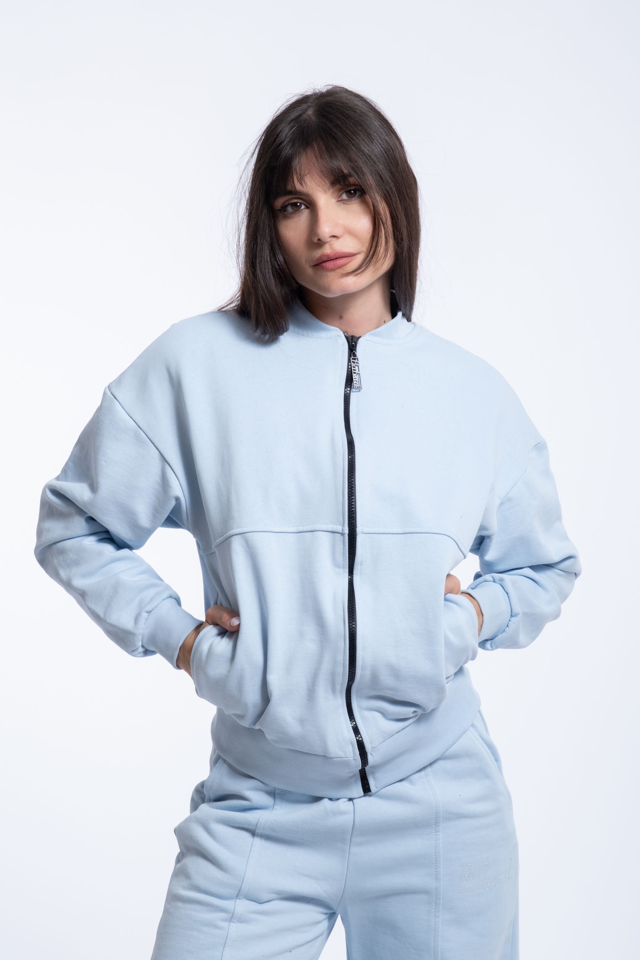 FELPA CON ZIP BUT NOT STUDIO