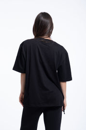T-SHIRT BUT NOT STUDIO
