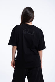 T-SHIRT BUT NOT STUDIO