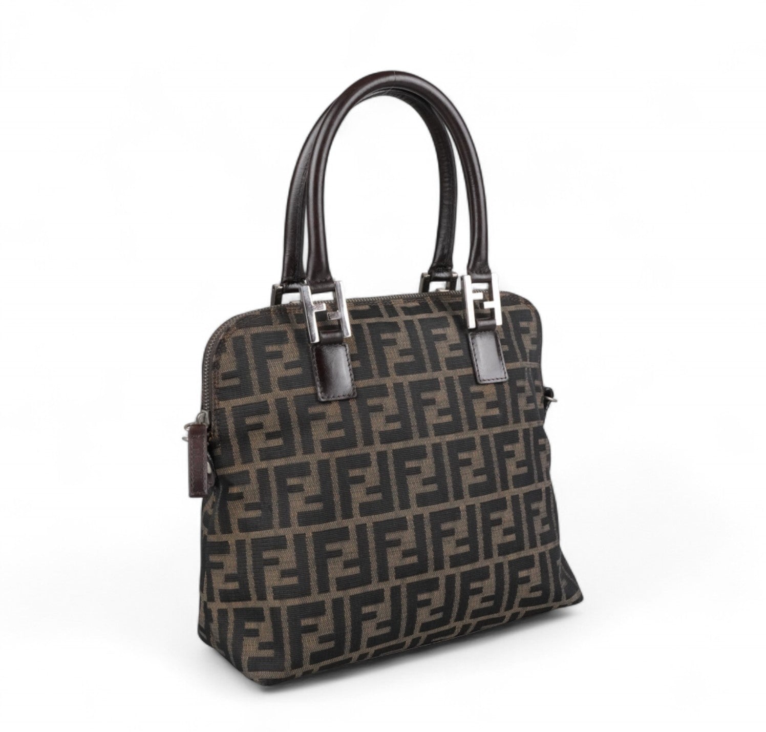 Fendi_2_Way_Monogram423424234_0335a2a7-5e14-4e78-a75e-e88ed4afa0cb.jpg
